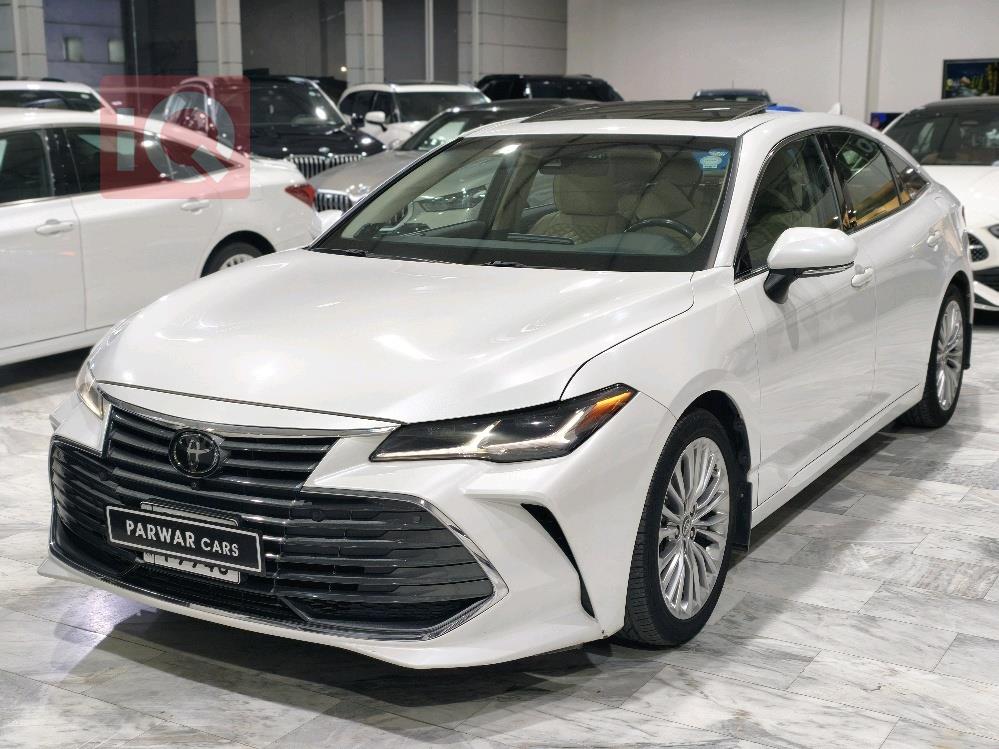 تويوتا أفالون